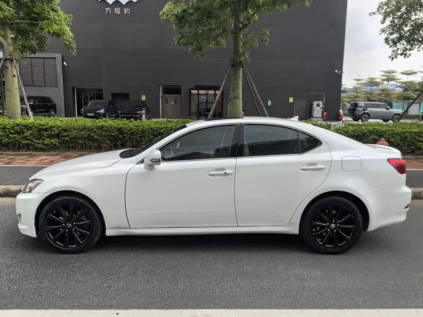 Lexus IS 2010 2009 300 Dynamic Edition