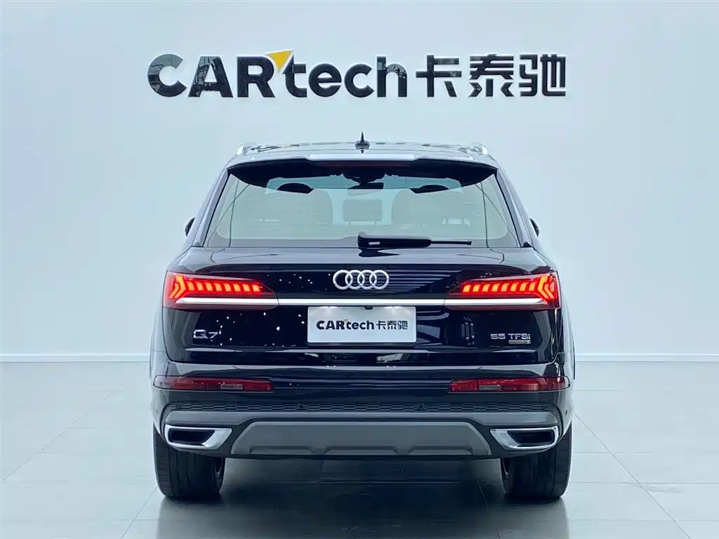 Audi Q7 2022 55 TFSI quattro S line Sport фото 3