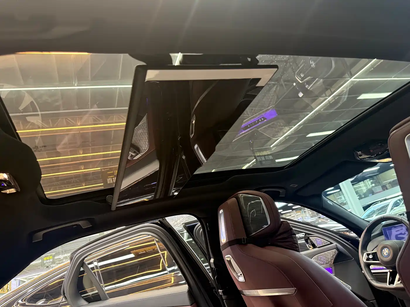 BMW i7 2023 eDrive50L Premium M Sport Package фото 12