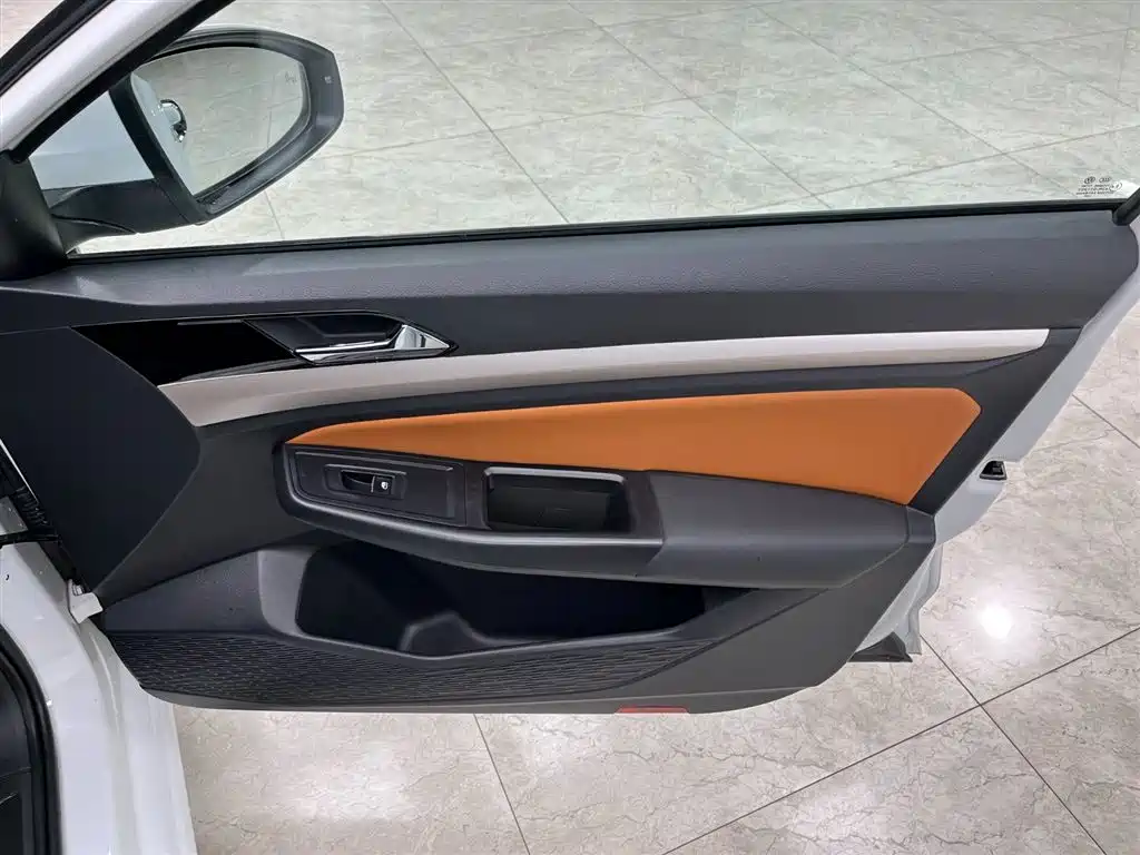 Volkswagen Bora 2023 200TSI DSG Smart PRO Edition фото 12