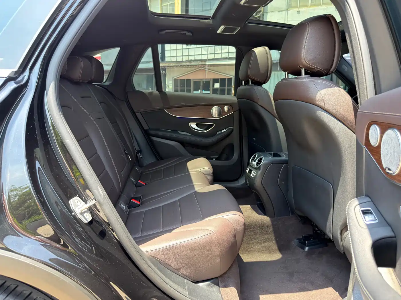 Mercedes-Benz GLC 2021 GLC 300 L 4MATIC Sporty фото 10