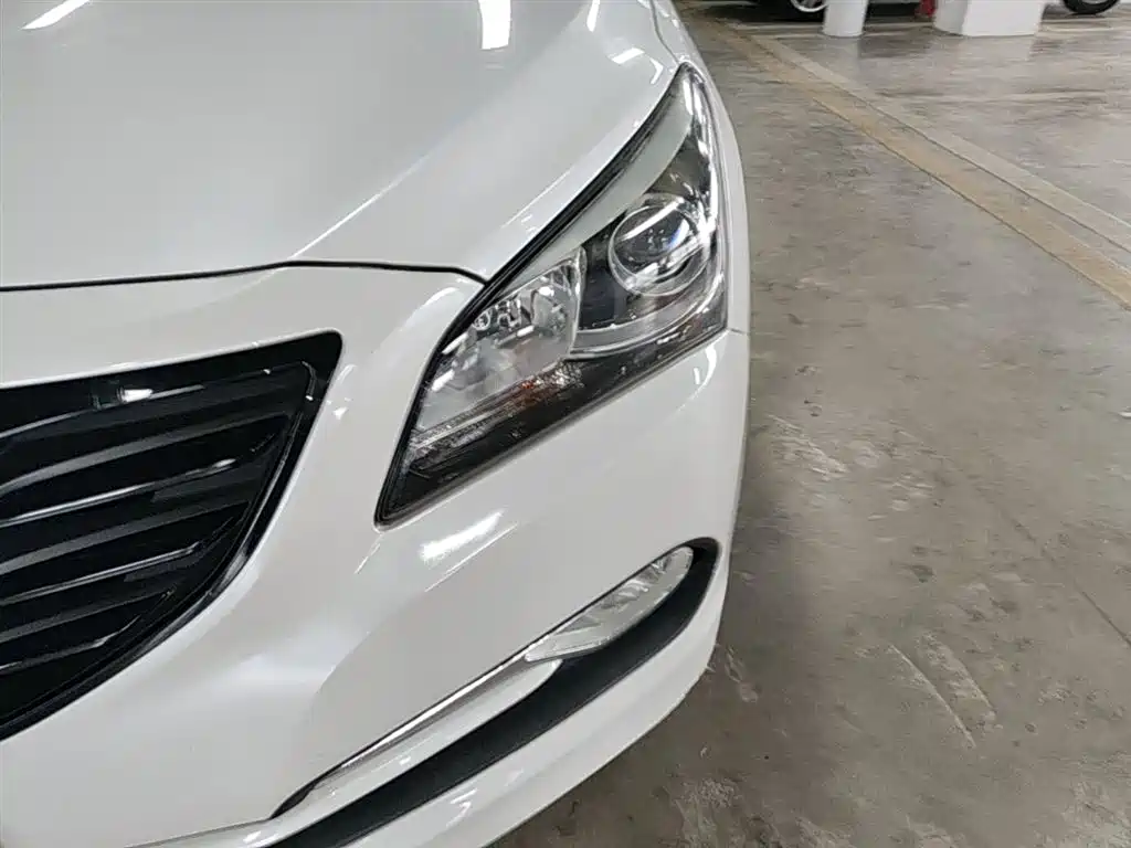 Hyundai Mistra 2014 1.8L Auto Smart GLS фото 24