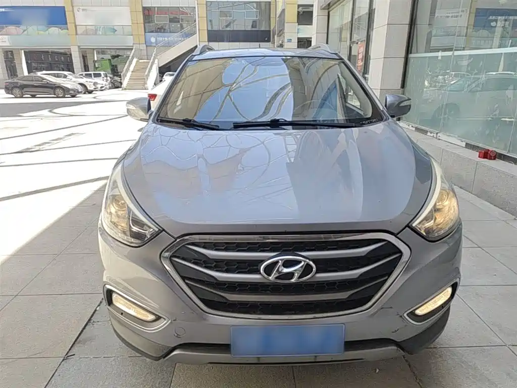 Hyundai Beijing Hyundai ix35 2015 2.0L Automatic 2WD Smart China V фото 3