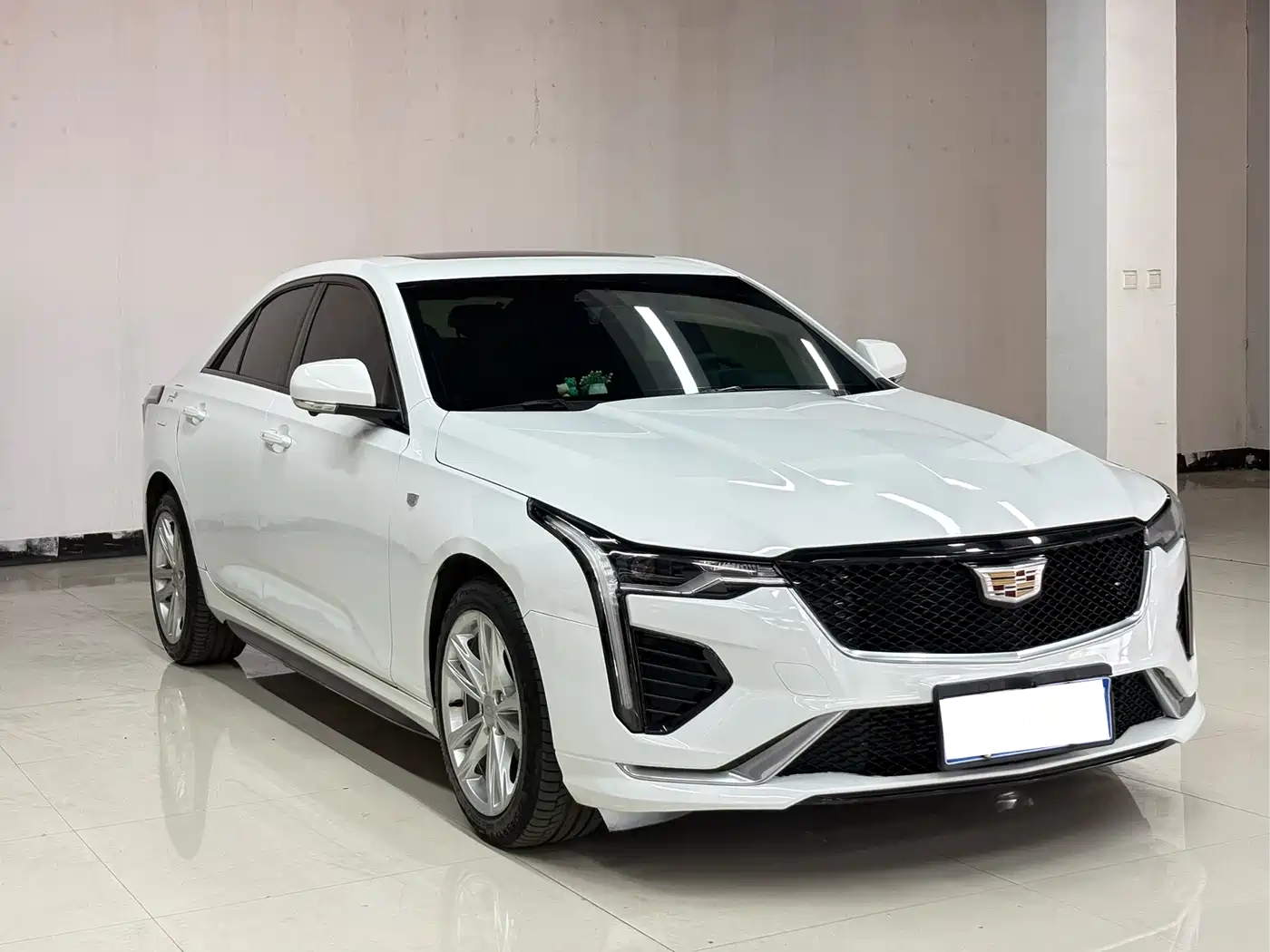 Cadillac CT4 2023 25T Fashion Edition фото 3