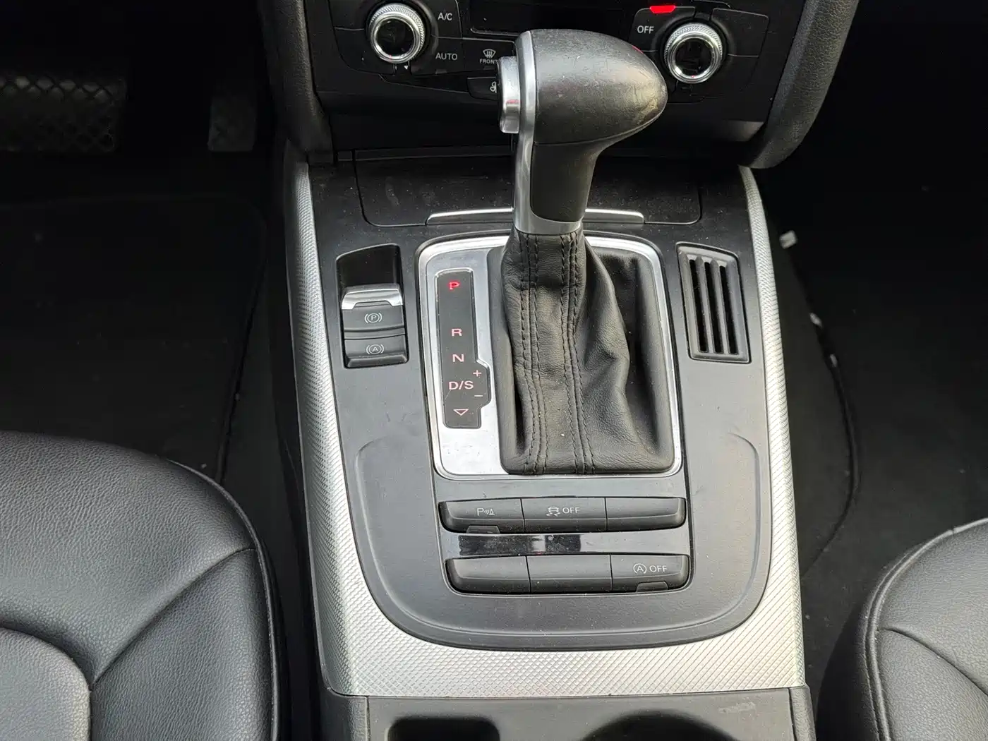 Audi A4L 2015 35 TFSI Auto Standard фото 15