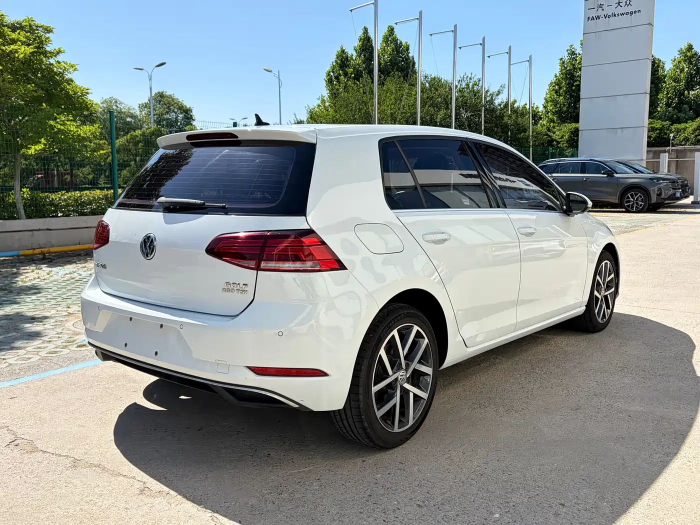Volkswagen Golf 2020 280TSI DSG Comfort фото 10