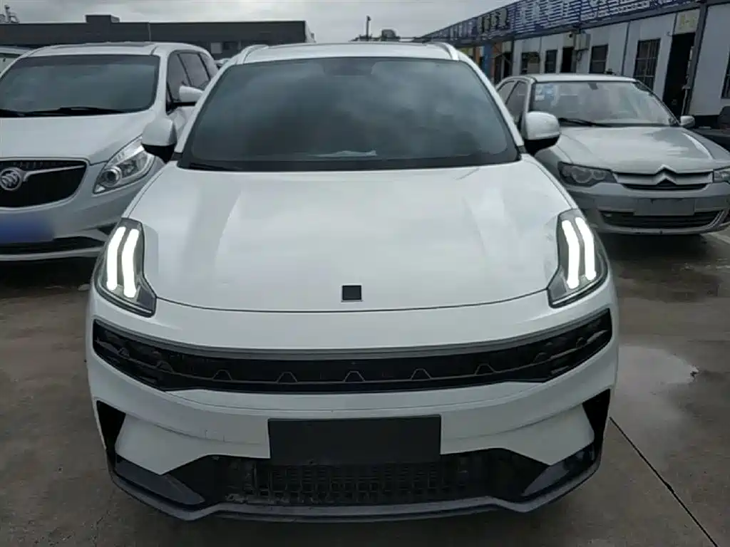 Lynk & Co 06 2023 Remix 1.5T Power Pro фото 3