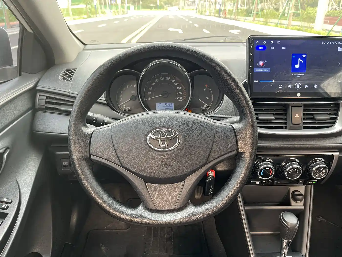 Toyota YARiS L Zhi Xuan 2020 1.5L CVT Leading Edition фото 6