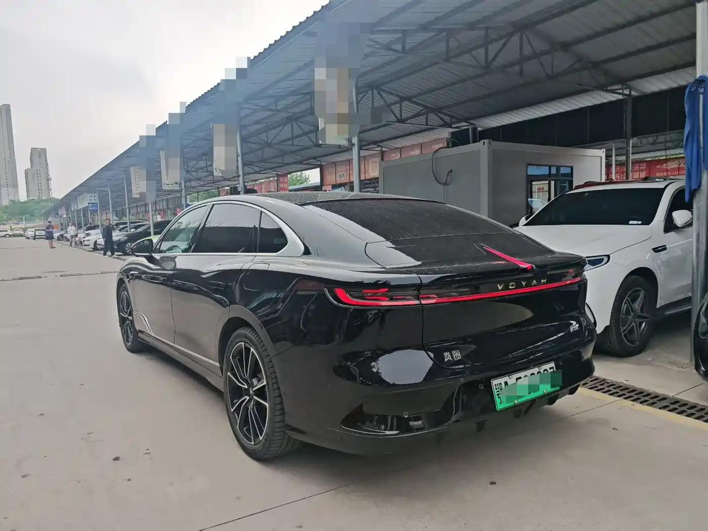 Voyah Auto VOYAH Zhuiguang 2024 PHEV AWD Ultra Long Range Flagship фото 4