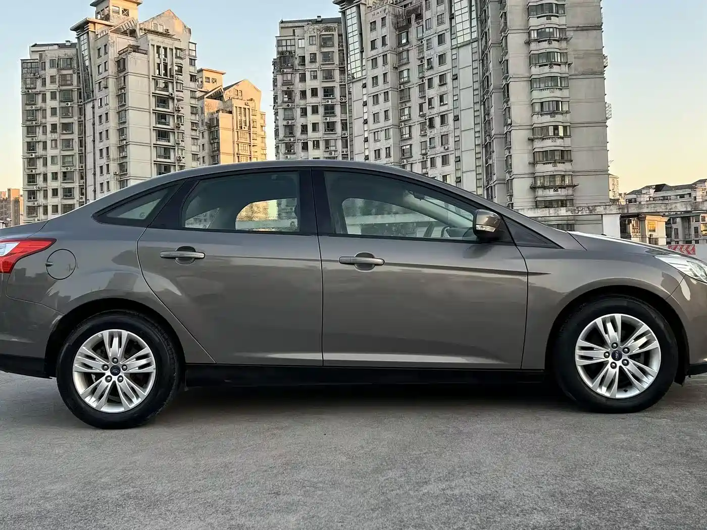 Ford Focus 2012 2012 Sedan 1.6L Manual Comfort