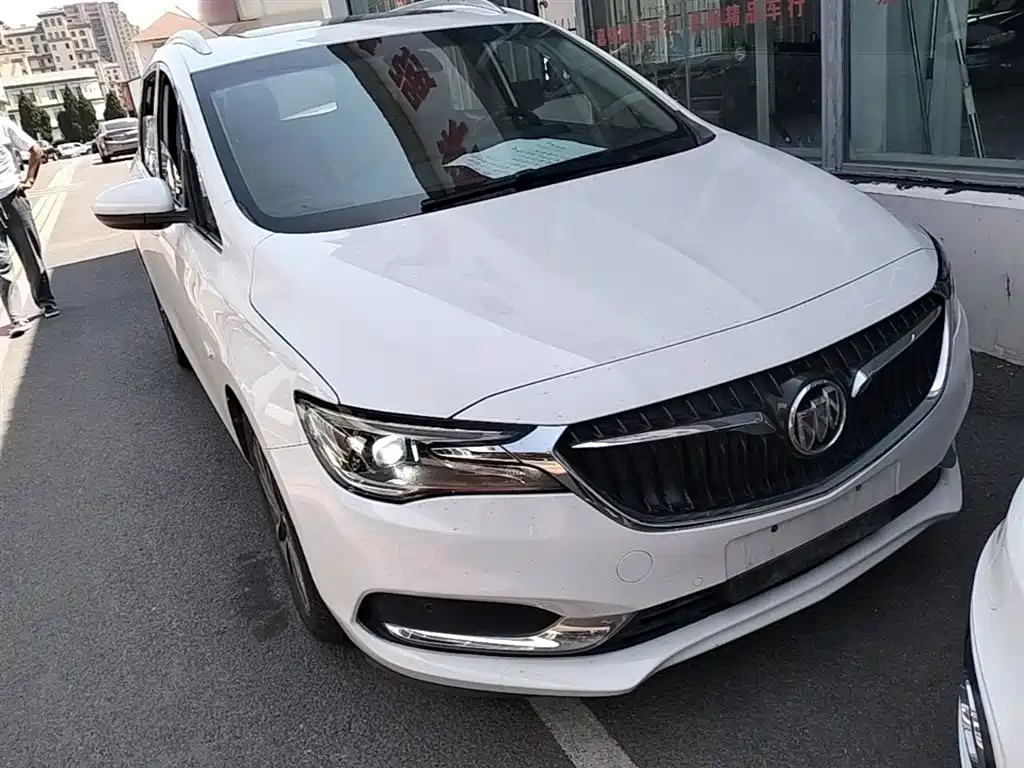 Buick GL6 2021 323T Mild Hybrid Connected Premium Trim фото 4