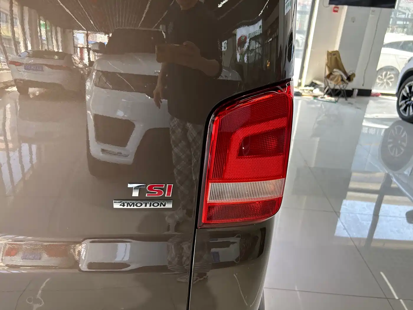 Volkswagen Caravelle 2014 2.0TSI 4WD Comfort Edition фото 10