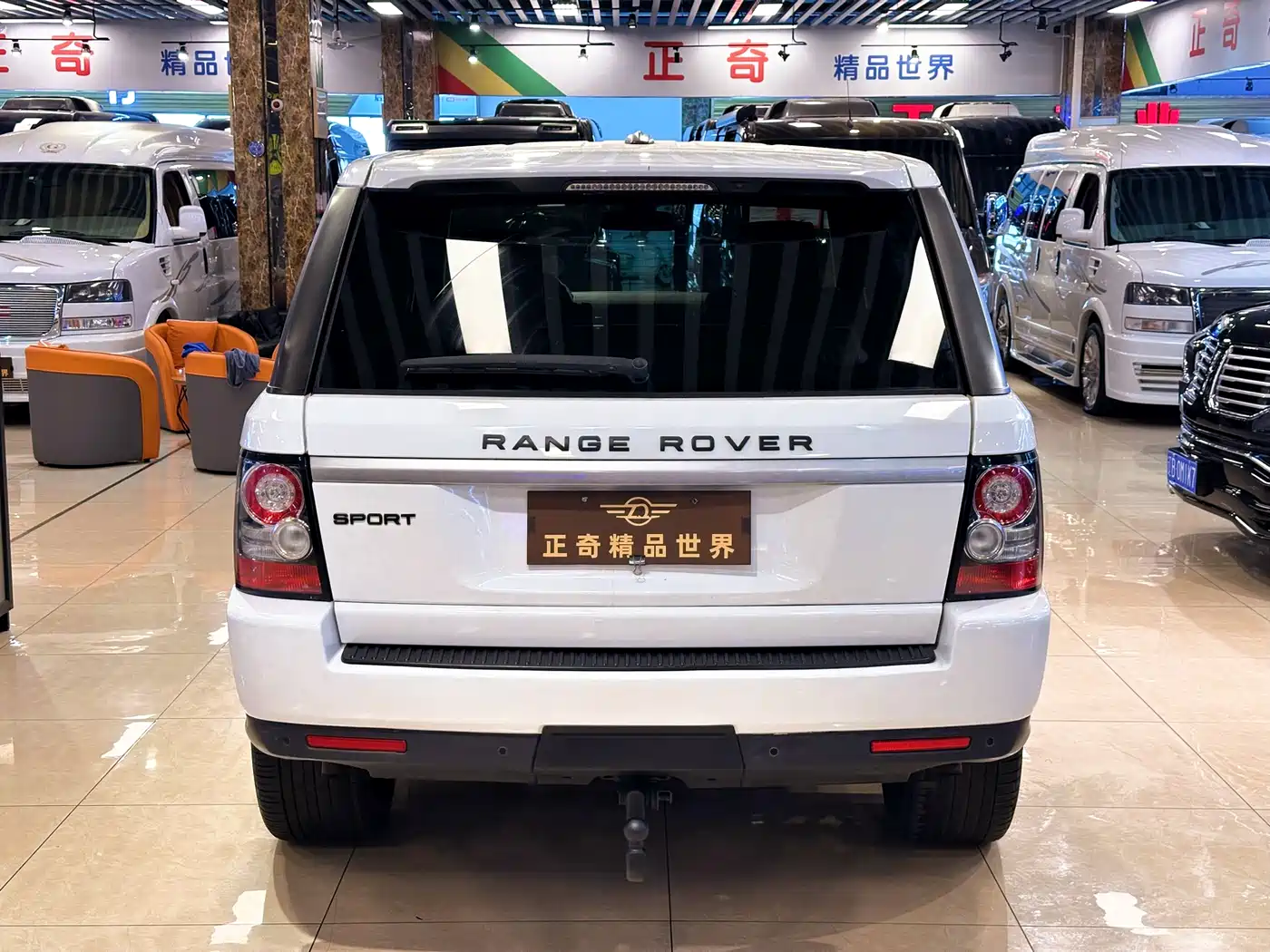 Land Rover Range Rover Sport 2011 3.0 TDV6 Sporty Diesel фото 6