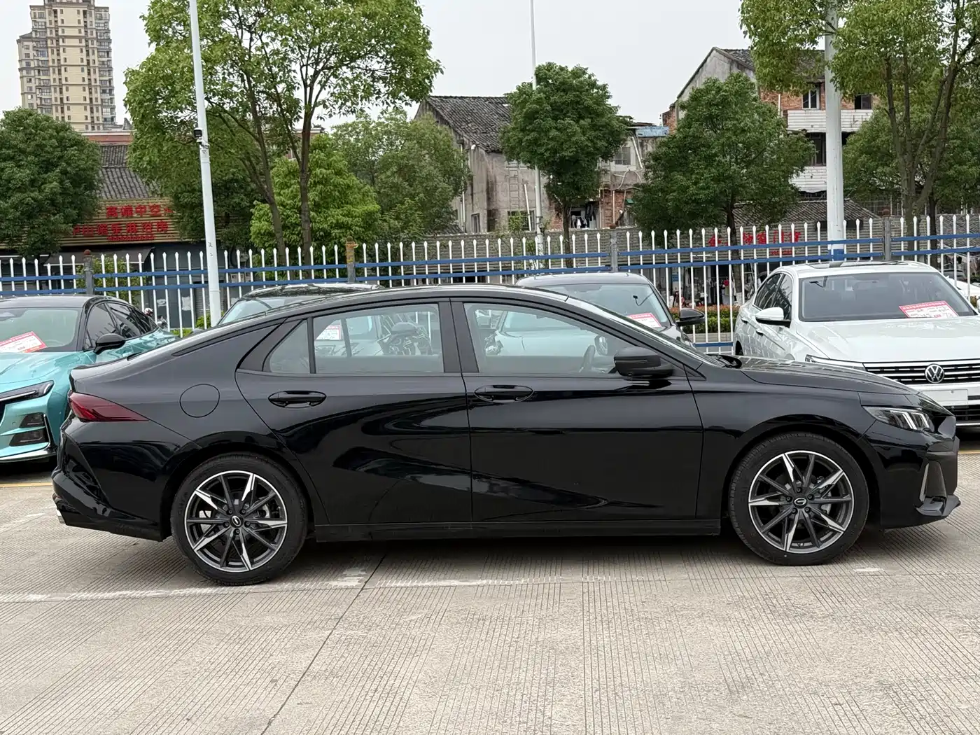 GAC Trumpchi Trumpchi Emkoo 2024 Model 270T DCT Shadow Leopard S Edition фото 7