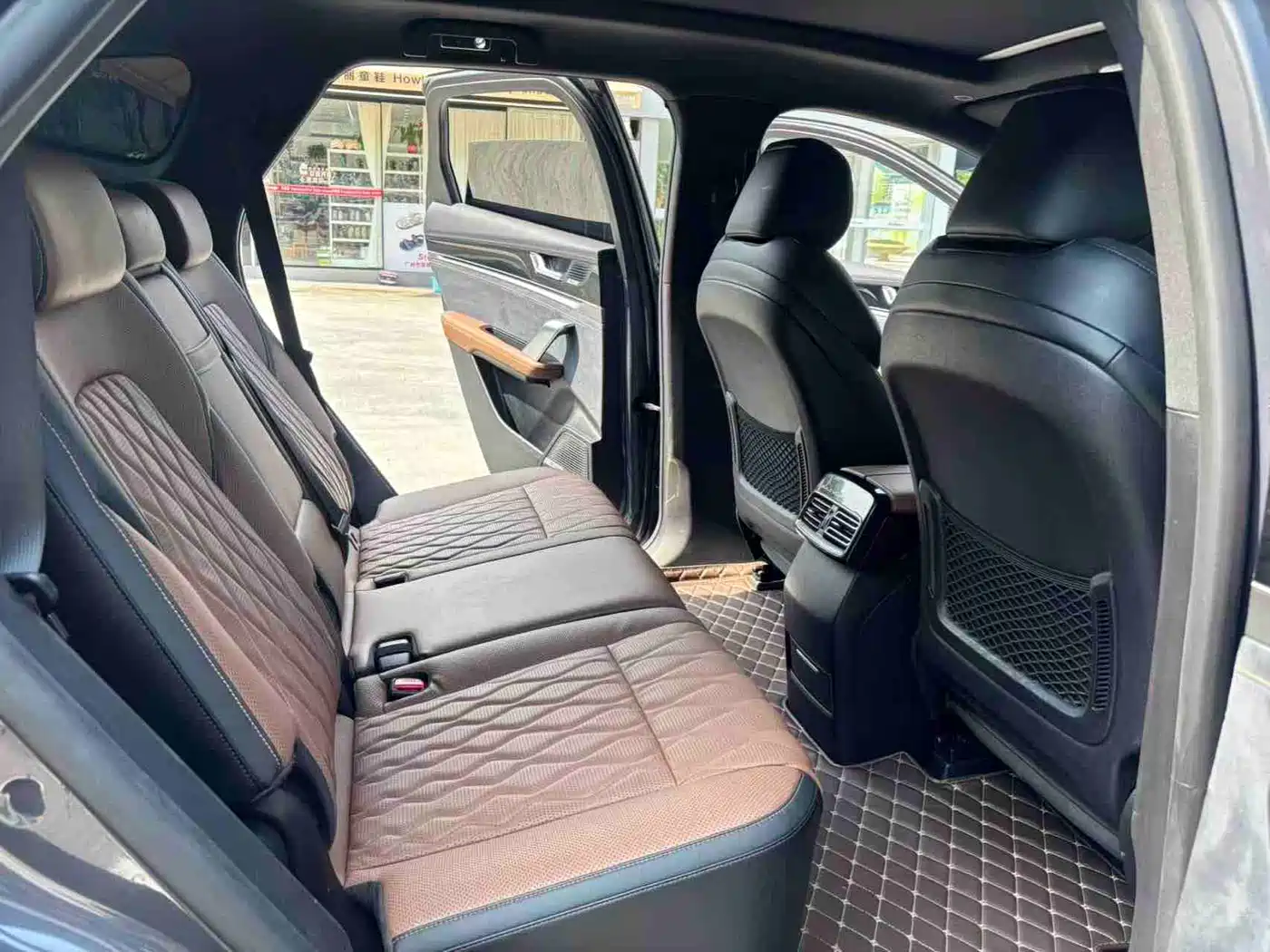 BYD Tang New Energy 2021 DM-i 112KM Honor фото 14