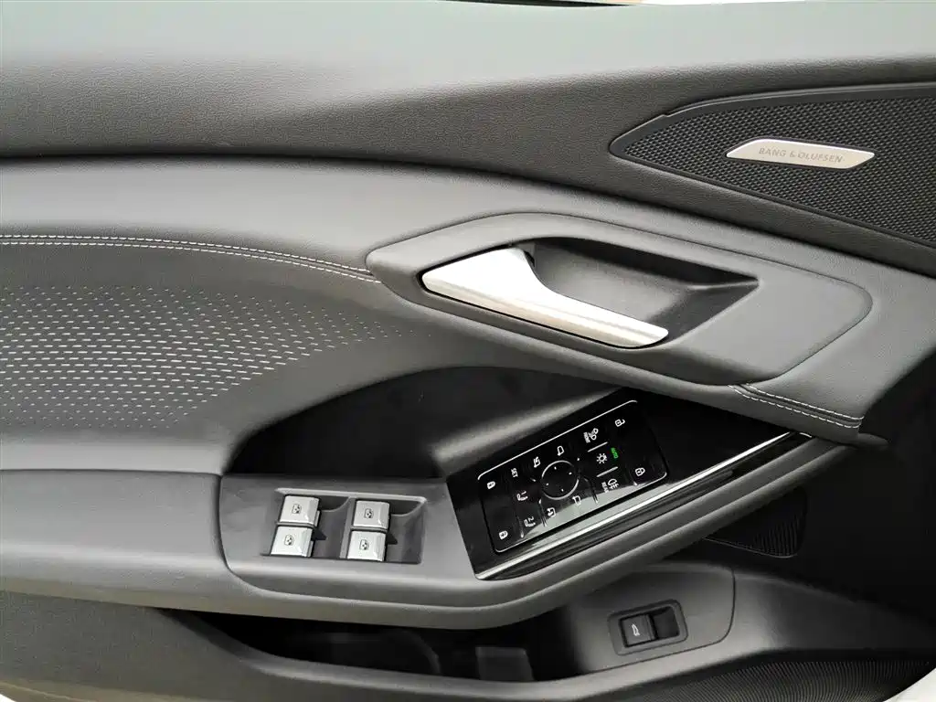 Audi Q6L e-tron 2025 2025 Model Pioneer Edition