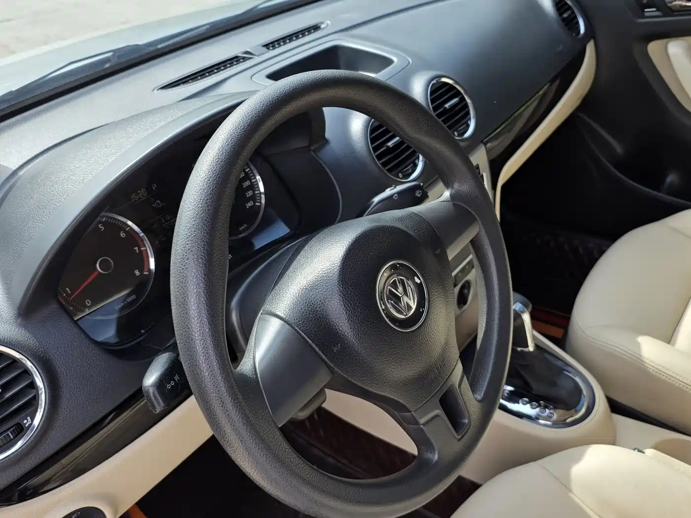 Volkswagen Lavida 2010 1.4TSI Sport Edition фото 9