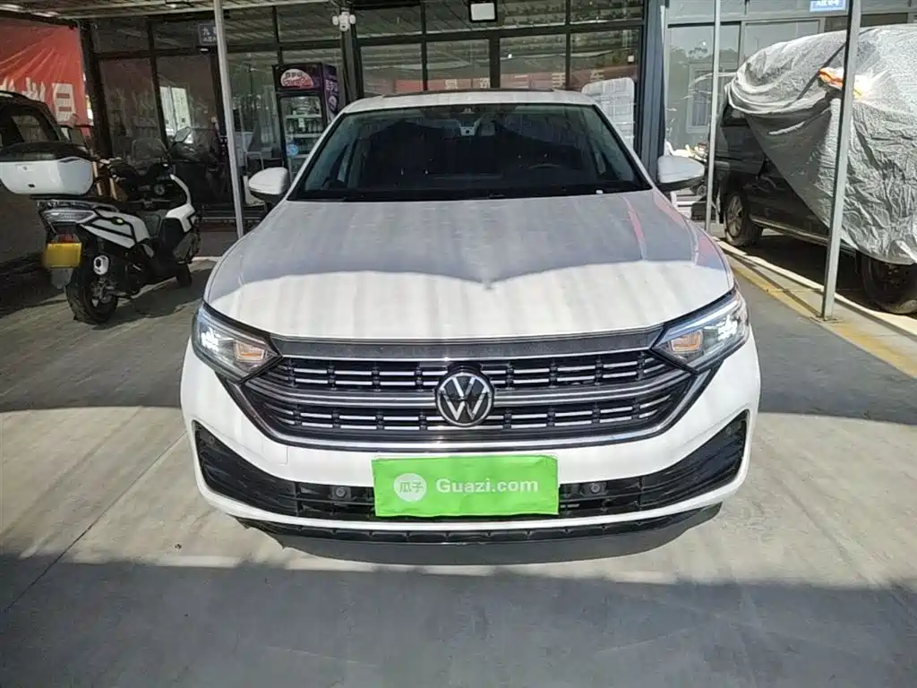 Volkswagen Sagitar 2023 300TSI DSG Surpassing Edition фото 3