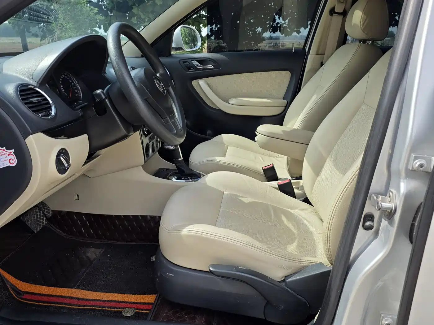 Volkswagen Lavida 2010 1.4TSI Sport Edition фото 7