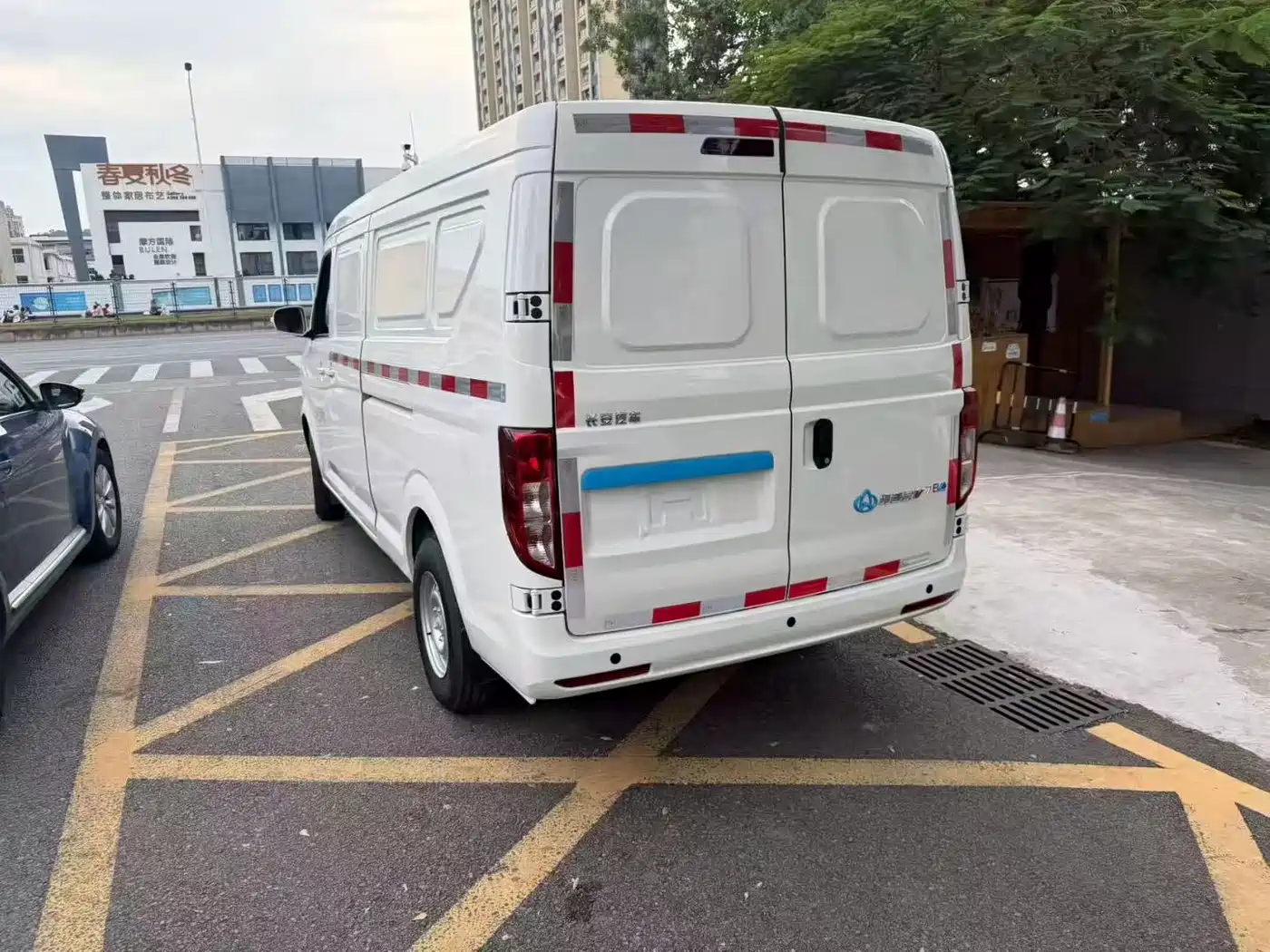 CHANGAN CROSS STAR V7 EV