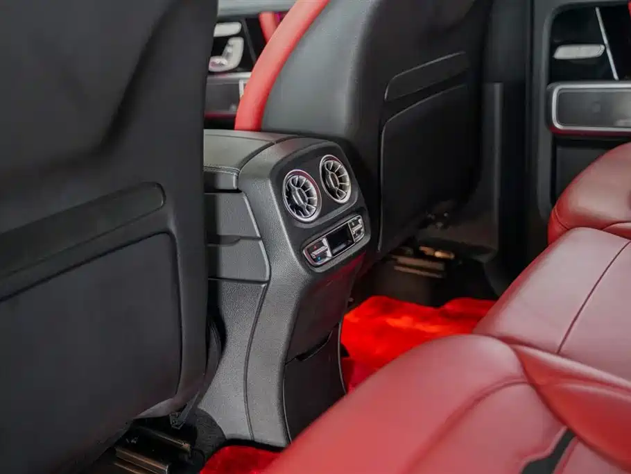 Mercedes-Benz G-Class AMG 2023 AMG G 63 фото 11
