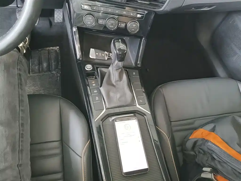 Volkswagen Passat 2019 330TSI Elite (China V) фото 14