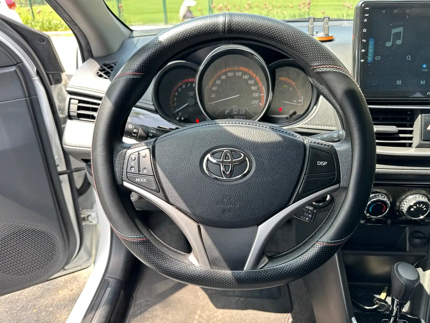 Toyota YARiS L Zhi Xuan 2022 Zhi Xuan X 1.5L CVT Luxury PLUS Edition фото 7