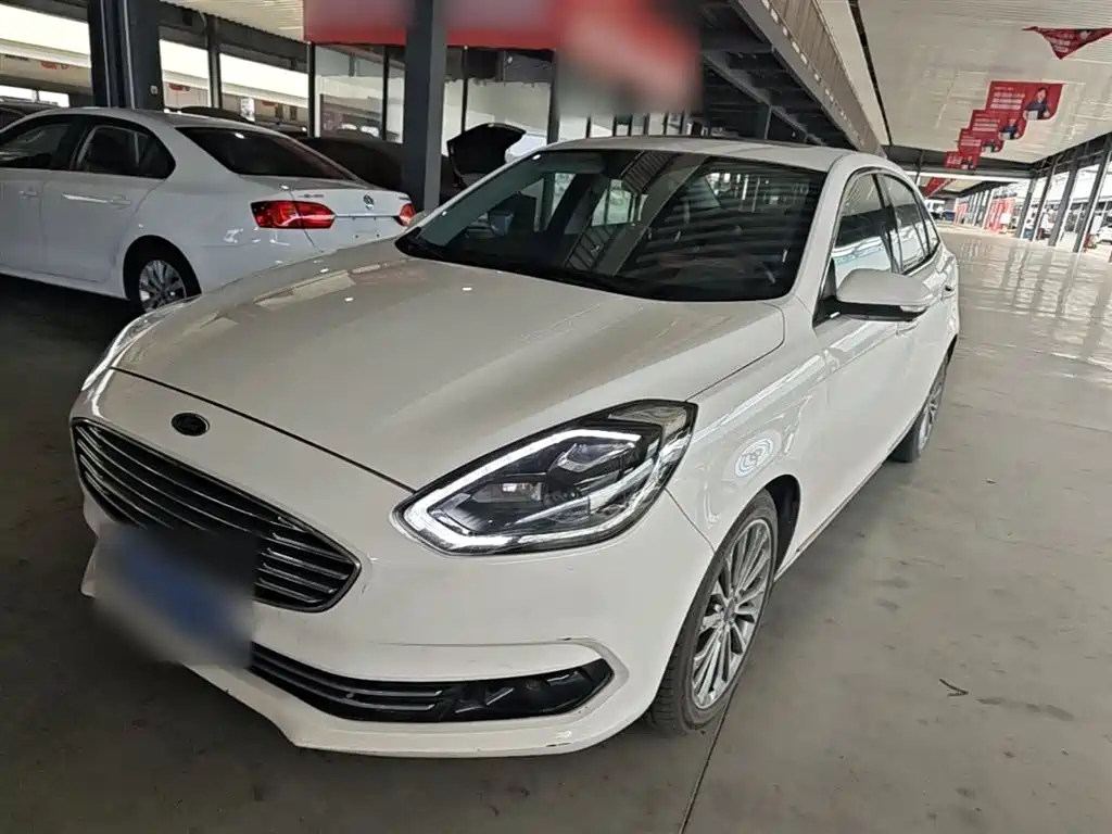 Ford Escort 2019 Facelift 1.5L Auto Ultimate Edition China VI