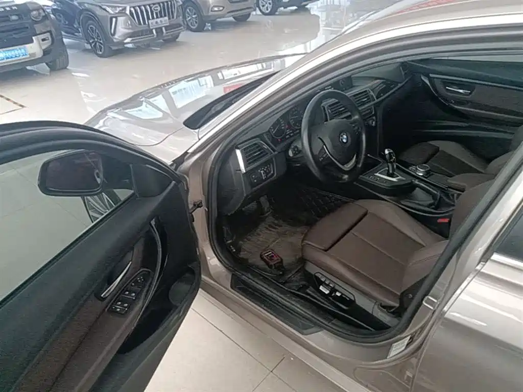 BMW 3 Series 2019 320Li Fashion Type фото 16