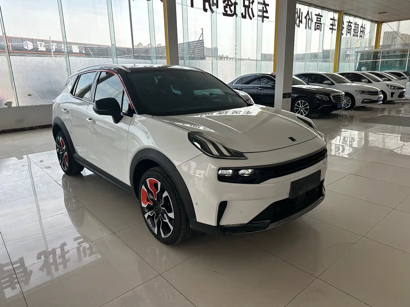Lynk & Co 06 2020 1.5T Tech Pioneer Edition фото 3