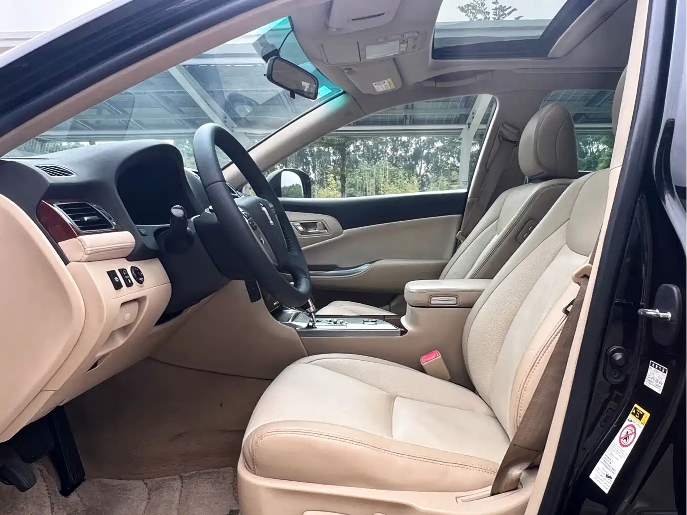 Toyota Crown 2012 2.5L Royal Navigation Edition фото 10