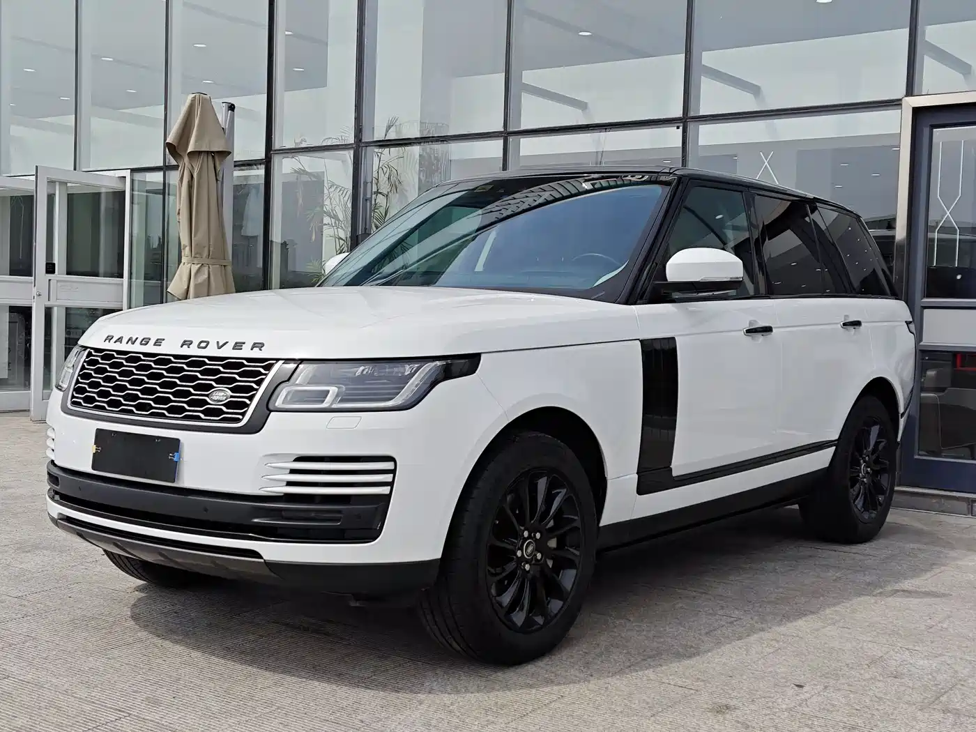 Land Rover Range Rover 2018 3.0 SC V6 Vogue Heritage Edition