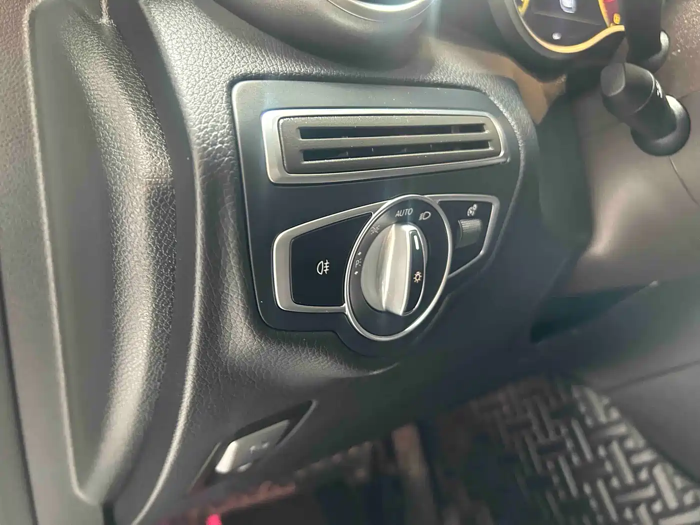 Mercedes-Benz GLC 2021 GLC 300 L 4MATIC Sporty фото 11