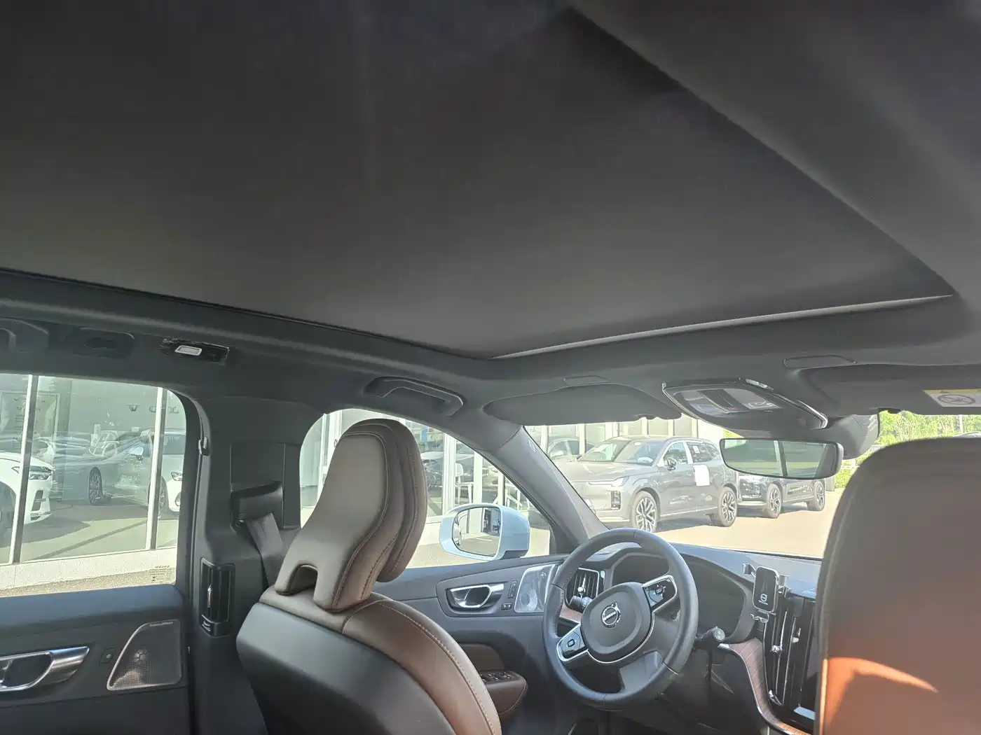 Volvo XC60 Plug-in Hybrid 2025 2025 Plug-in Hybrid Long Range AWD Zhiya Luxury Edition