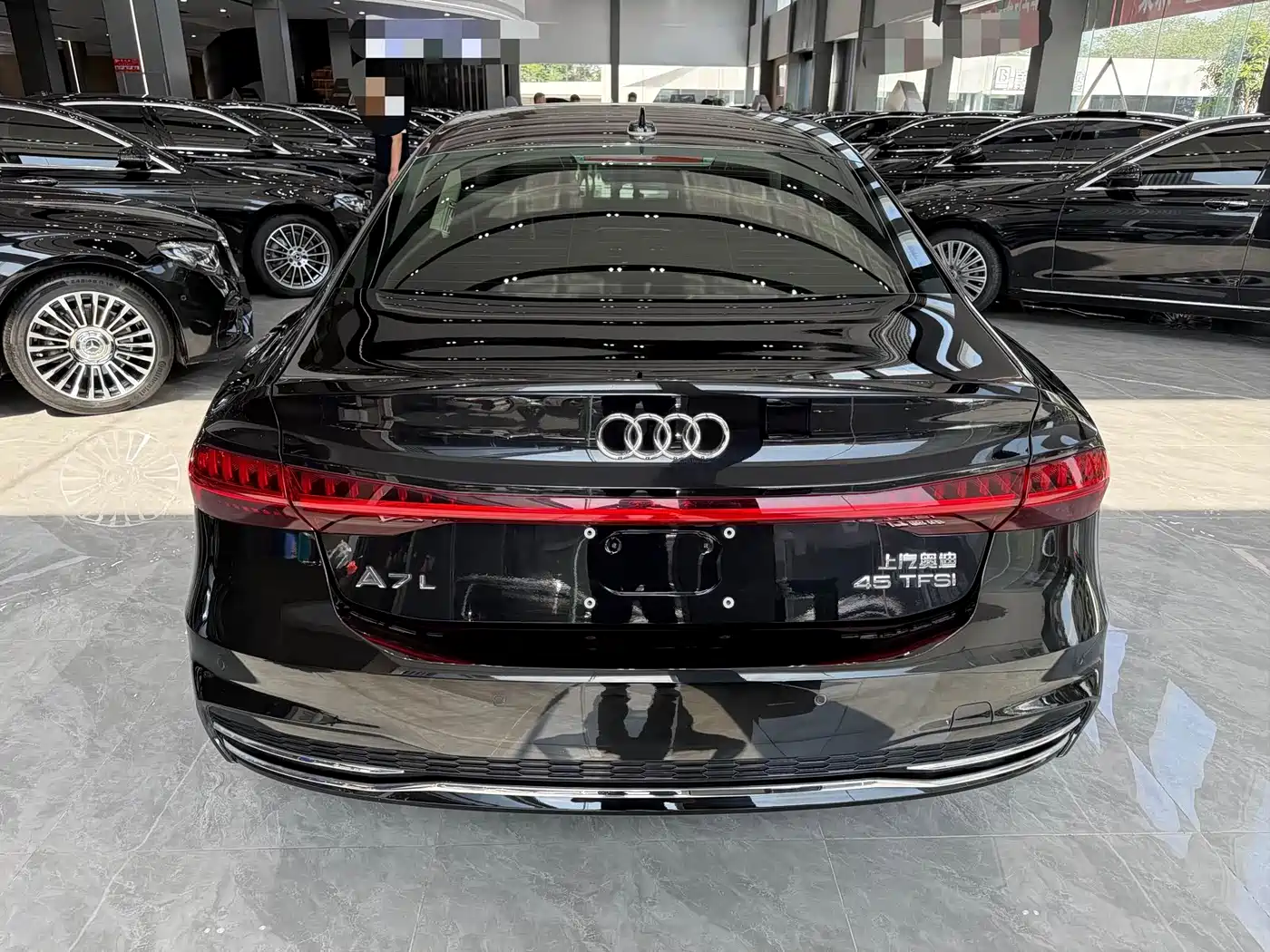 Audi A7L 2024 45TFSI S-line Dream Edition Crystal Package фото 9