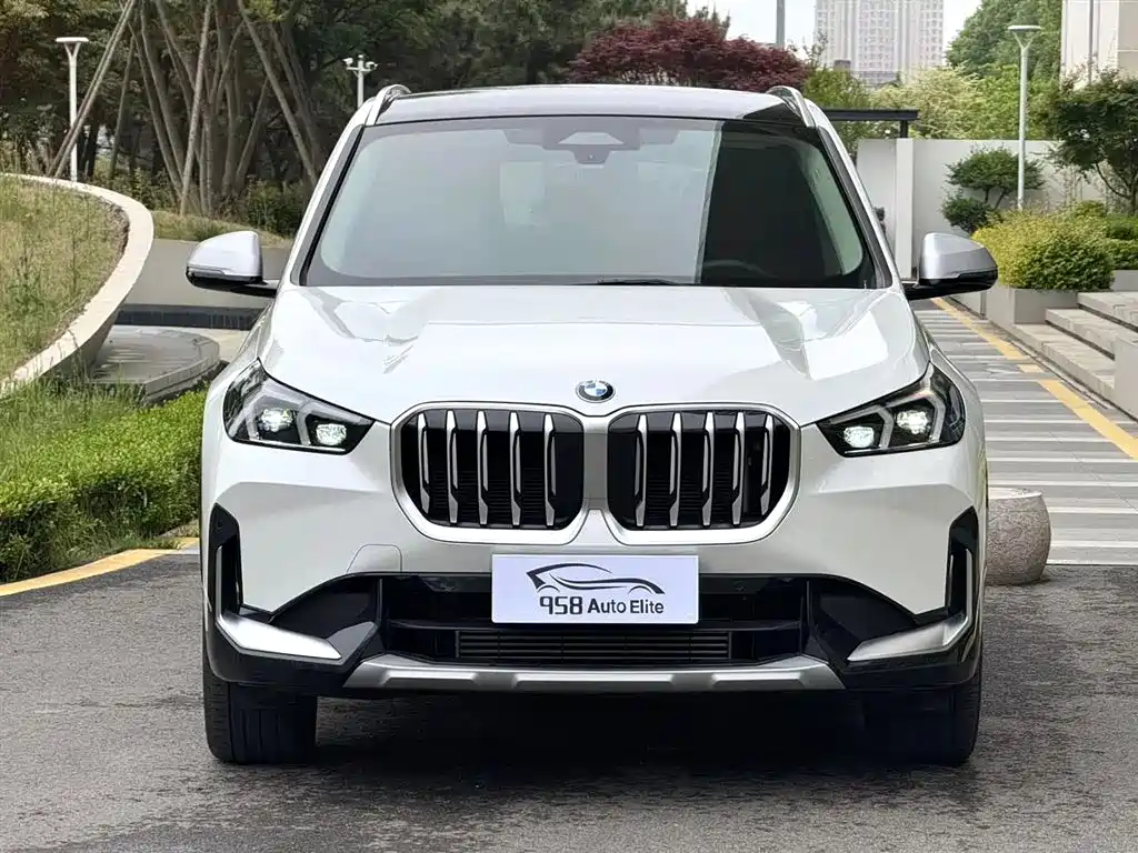 BMW X1 2023 sDrive20Li X Design Package фото 2