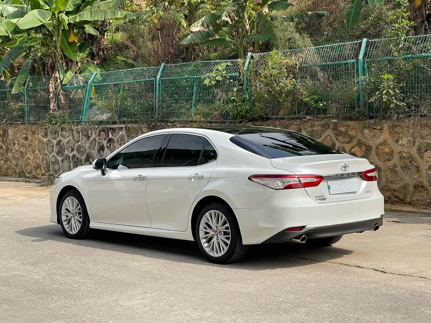 Toyota Camry 2018 2.5G Luxury Edition фото 7