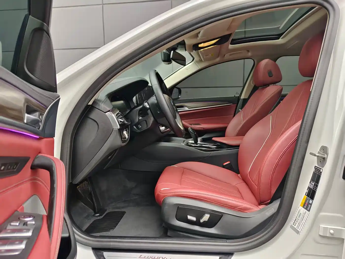 BMW 5 Series New Energy 2022 535Le Luxury Package фото 6