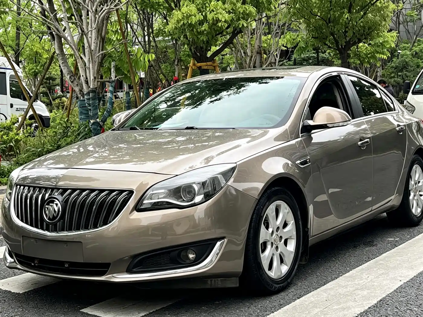 Buick Regal 2015 1.6T Elite Tech Edition