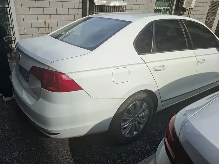 Volkswagen Bora 2018 1.5L Automatic Comfort фото 3