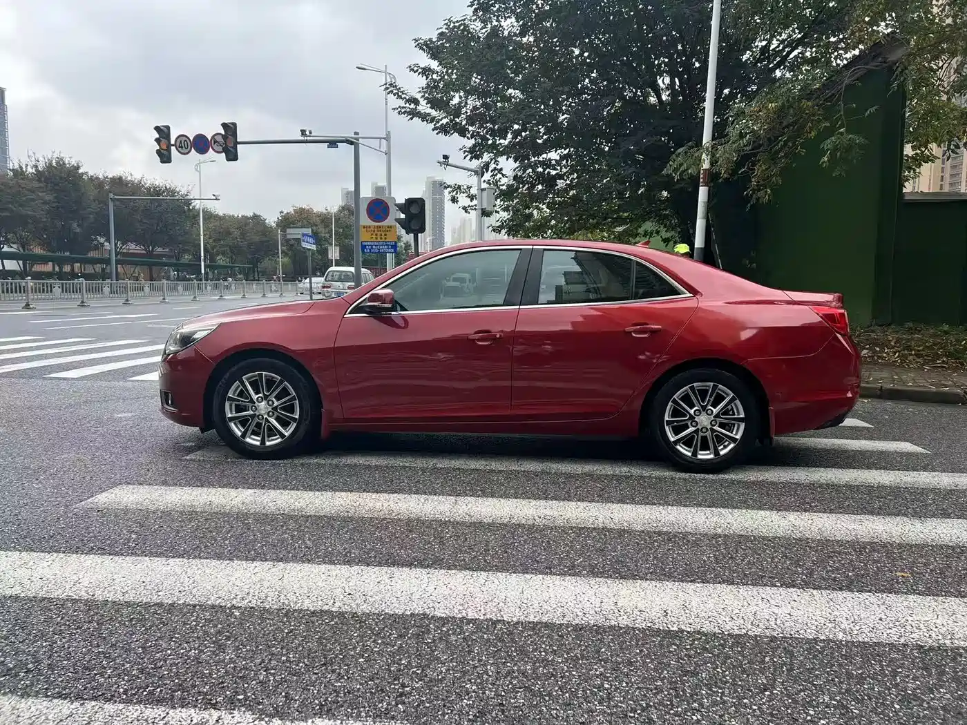 Chevrolet Malibu 2014 2.0L Automatic Luxury фото 3