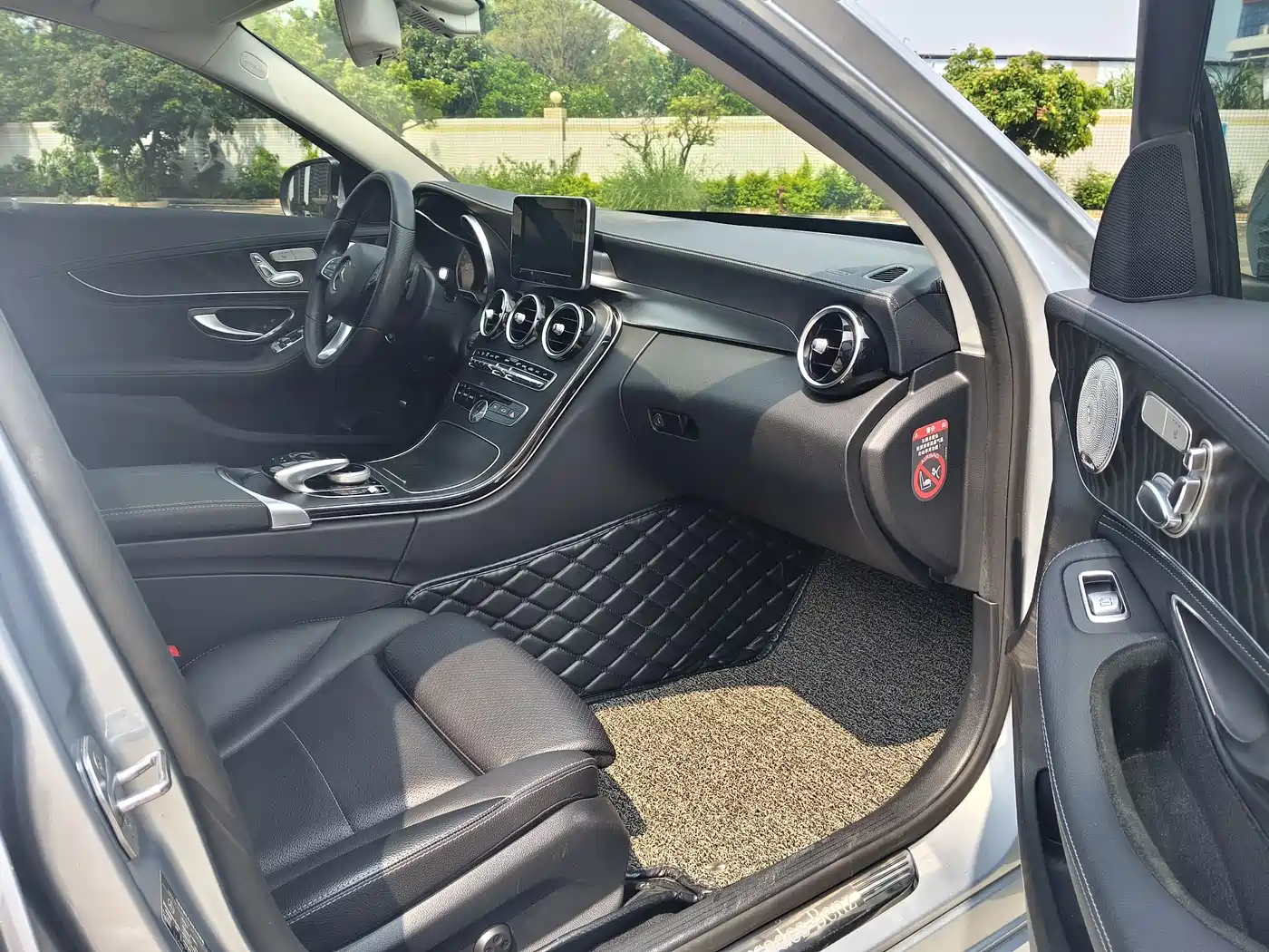 Mercedes-Benz C-Class 2017 C 200 L Sport фото 9
