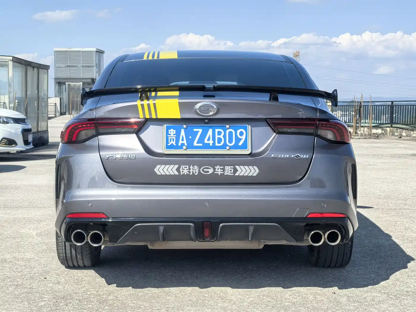 GAC Trumpchi Trumpchi Emkoo 2022 270T DCT J16 R-style Track Edition фото 5
