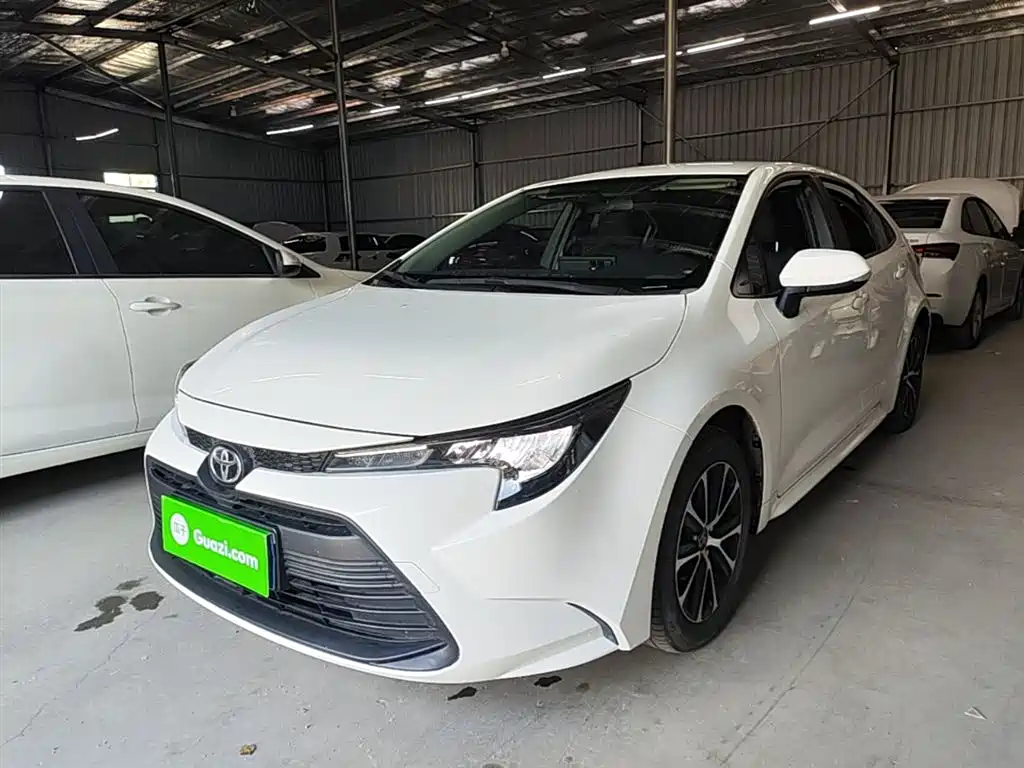 Toyota Levin 2023 TNGA 1.5L CVT Progressive фото 2