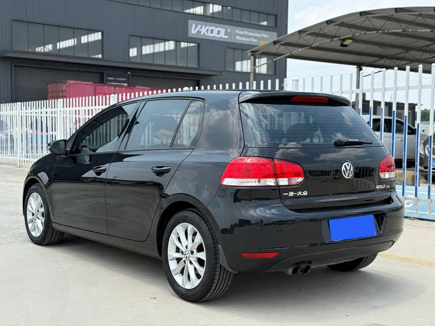 Volkswagen Golf 2011 1.4TSI Auto Comfort фото 4