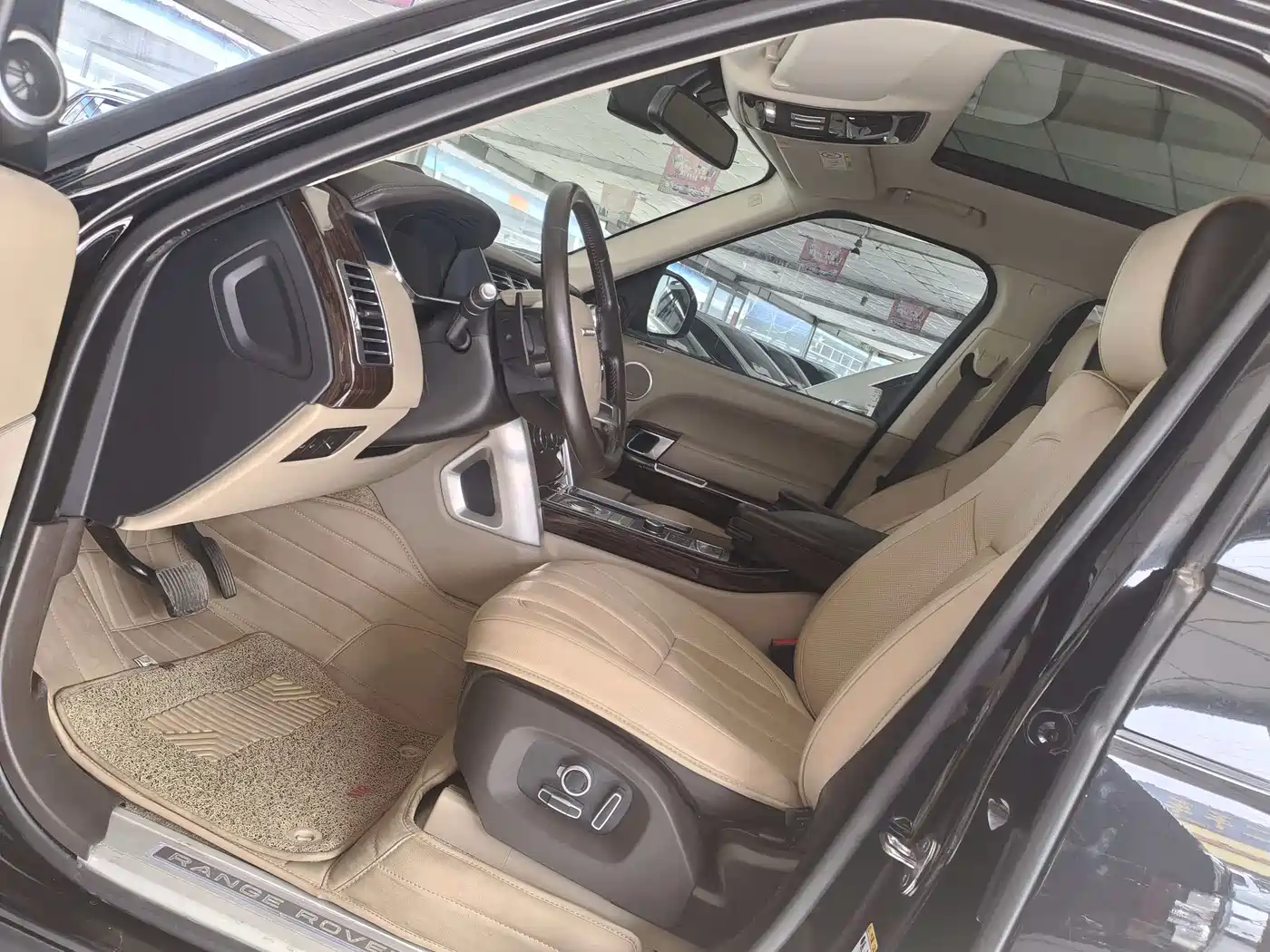 Land Rover Range Rover 2016 3.0 SC V6 Vogue SE Autobiography LWB фото 8