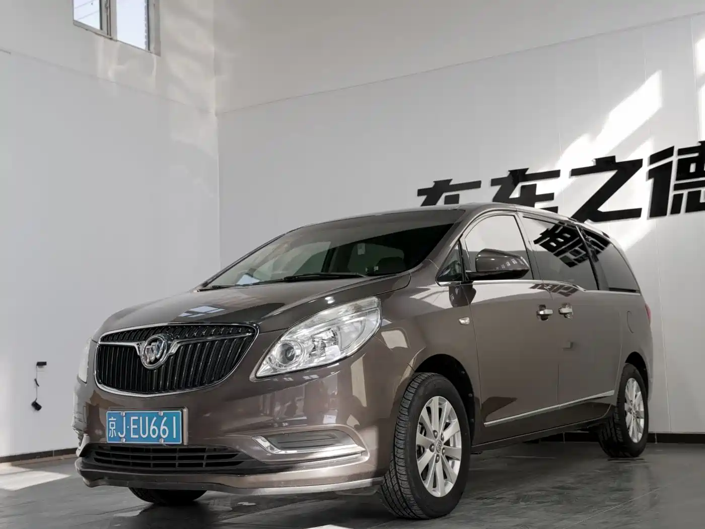 Buick GL8 2017 25S Premium Model China V