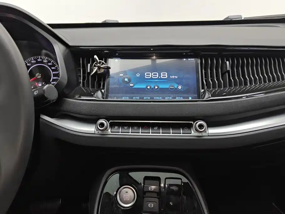 Photo 13 - Haval H2s