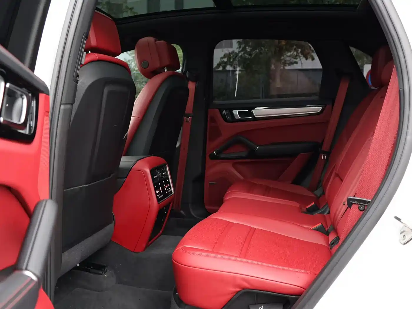 Porsche Cayenne 2023 Cayenne 3.0T Platinum Edition фото 14