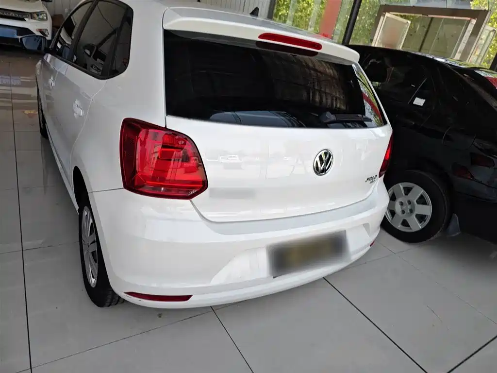 Volkswagen Polo 2018 1.5L Auto Safe Drive фото 7